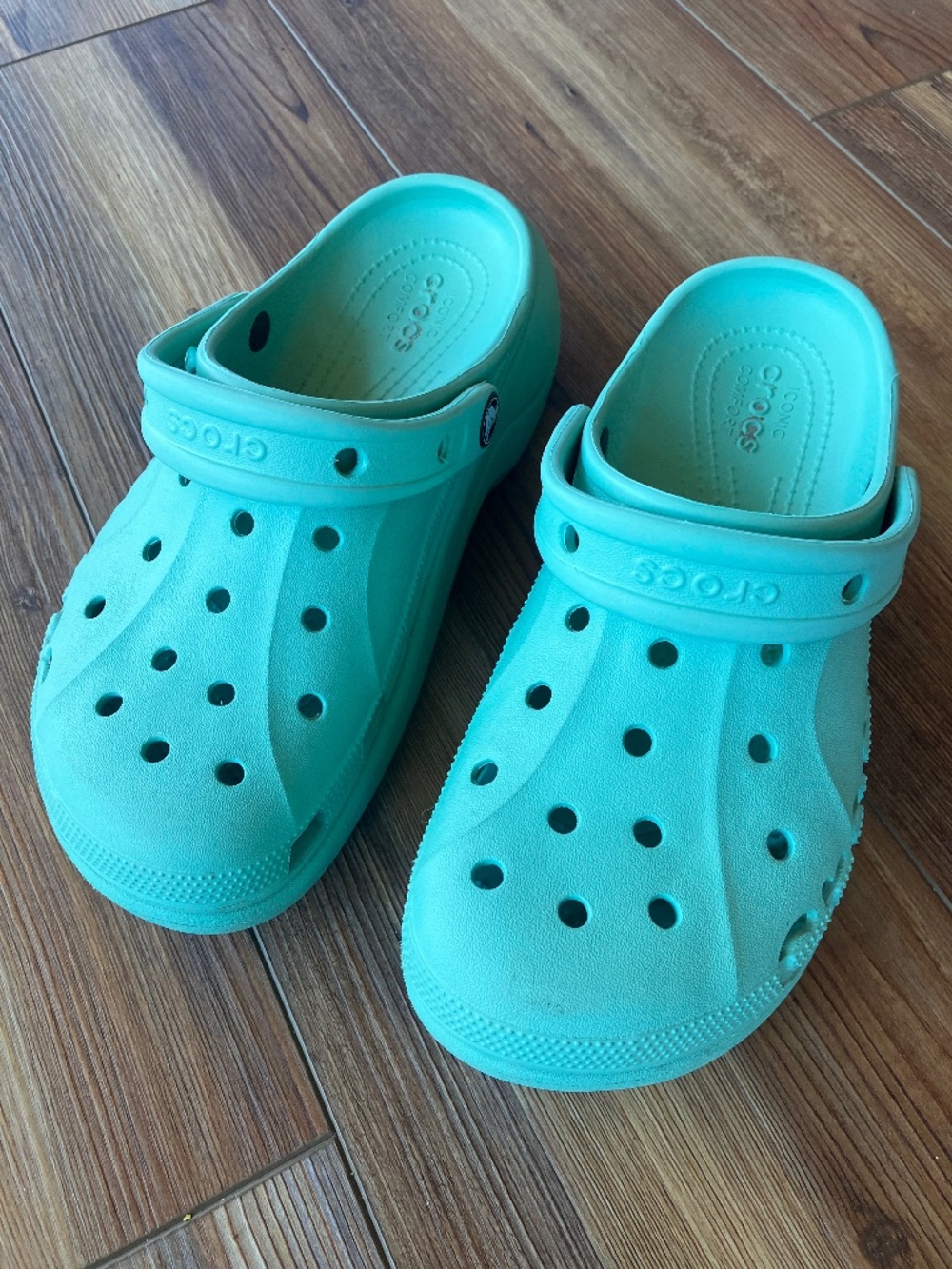 Crocs Baya Platform Clog Womens 8 Jade Stone Chunky Comfort Slide